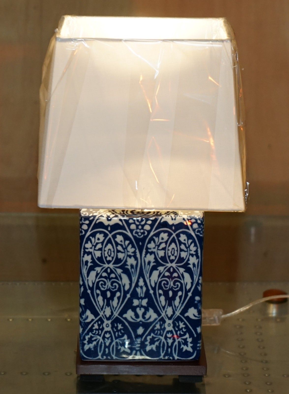 photo vinterior 1 Of 8 Brand New In The Box Ralph Lauren Porcelain Cobalt Vineyard Table Lamps