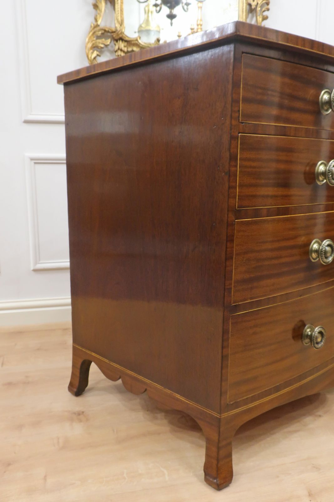 photo furniture Georgian Mahogany Bow Fronted Chest Of Drawers