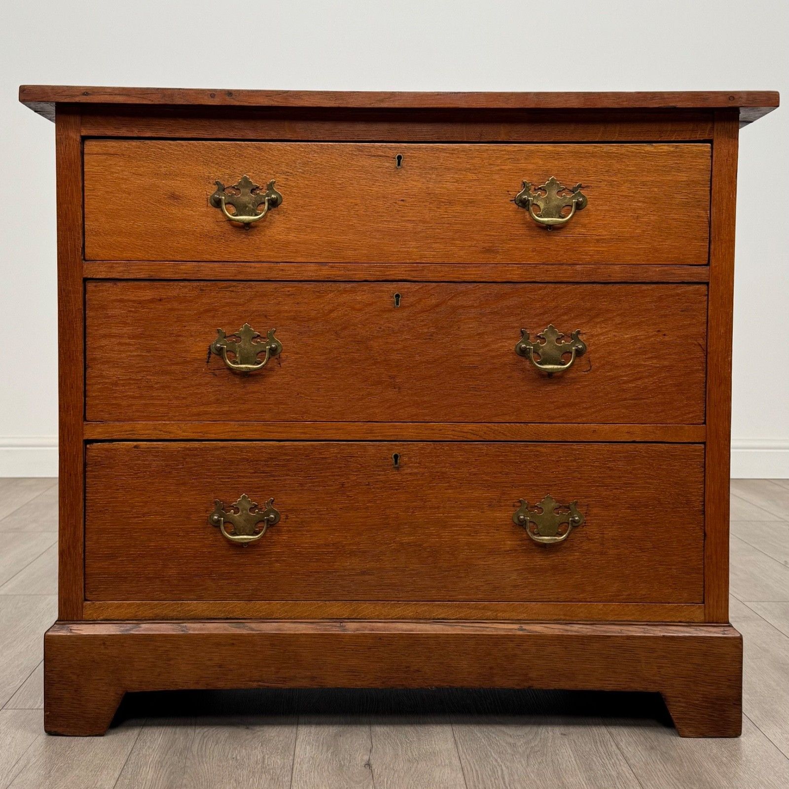 Antique 20th Century Golden Oak Chest Of Drawers