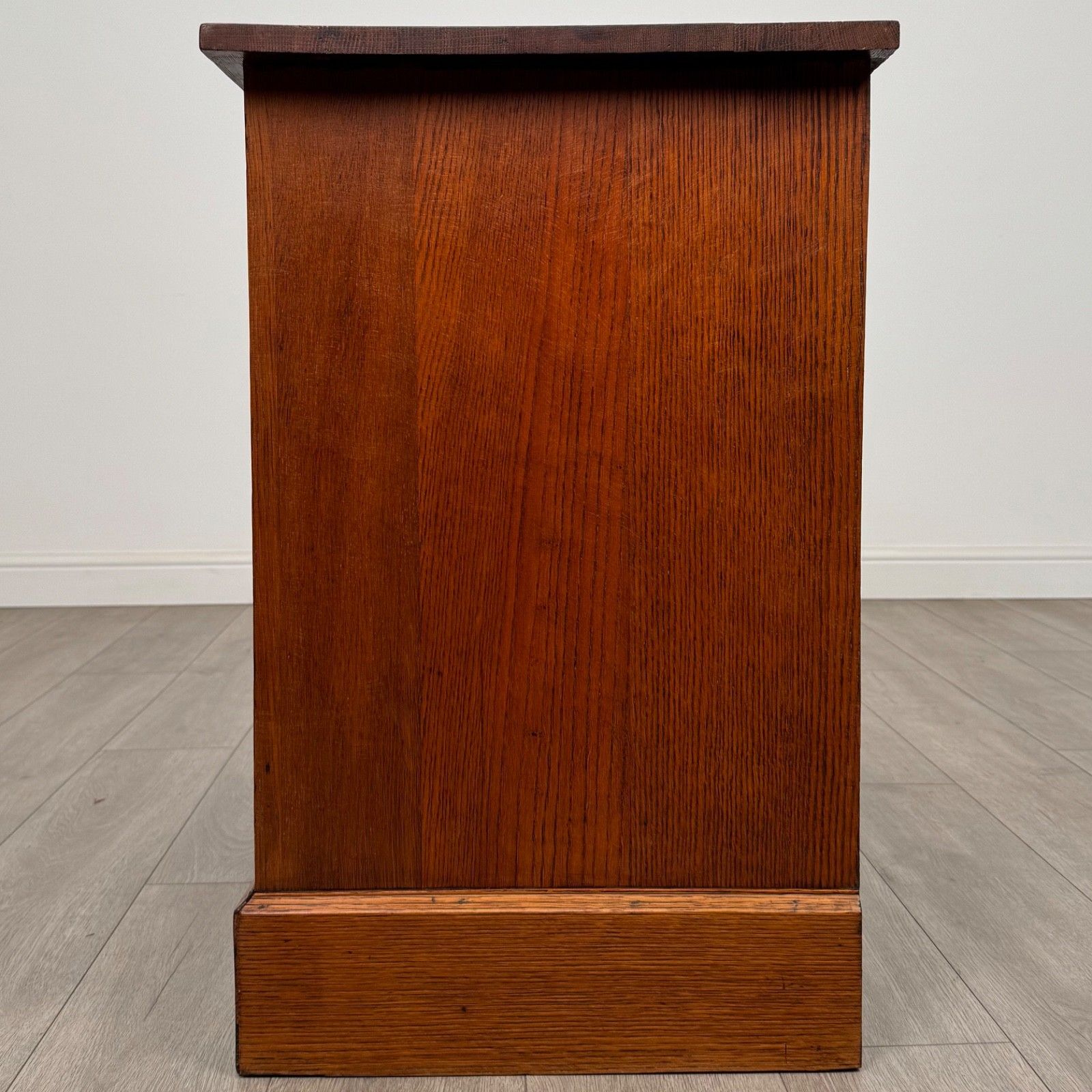 Antique 20th Century Golden Oak Chest Of Drawers photo for sale