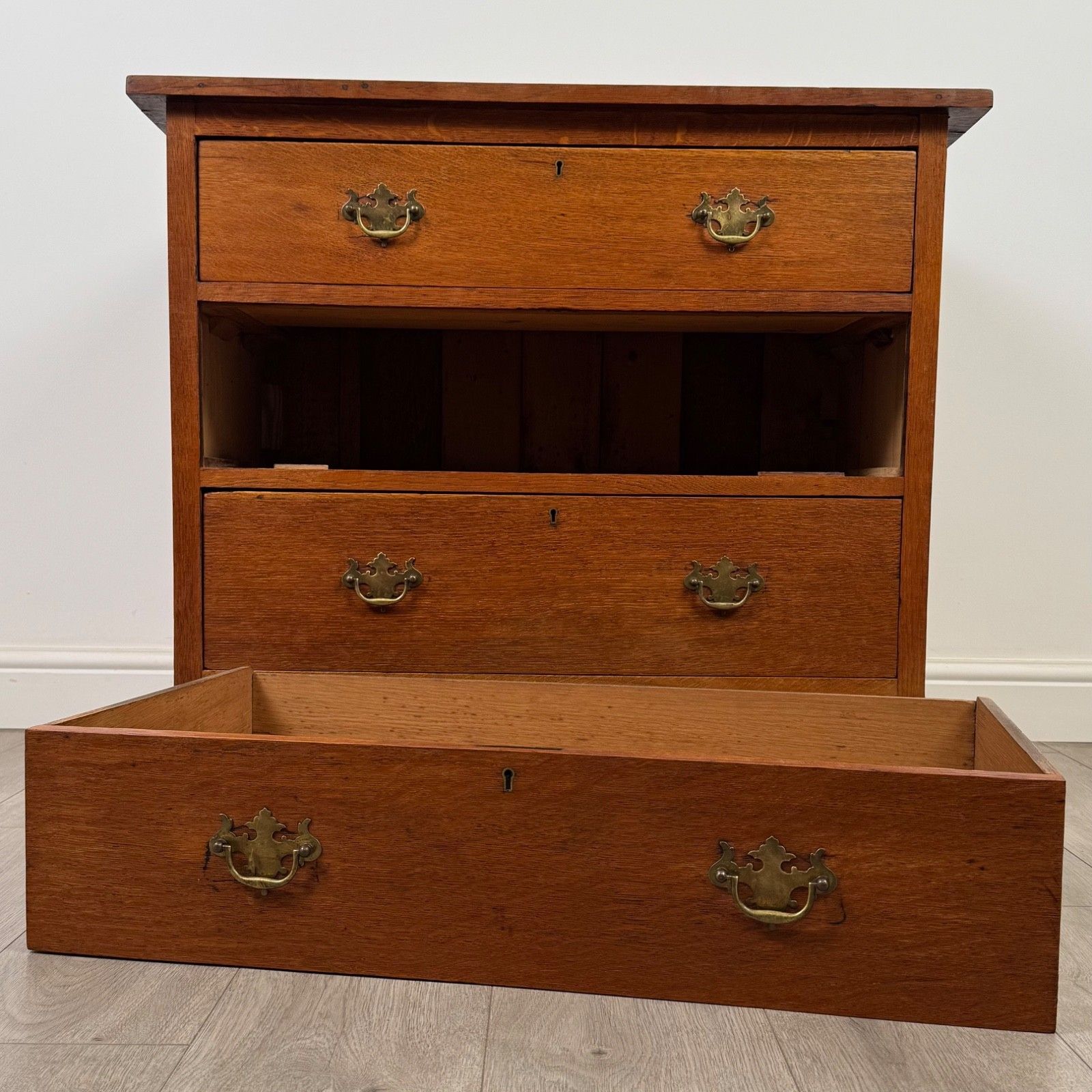 photo for sale Antique 20th Century Golden Oak Chest Of Drawers