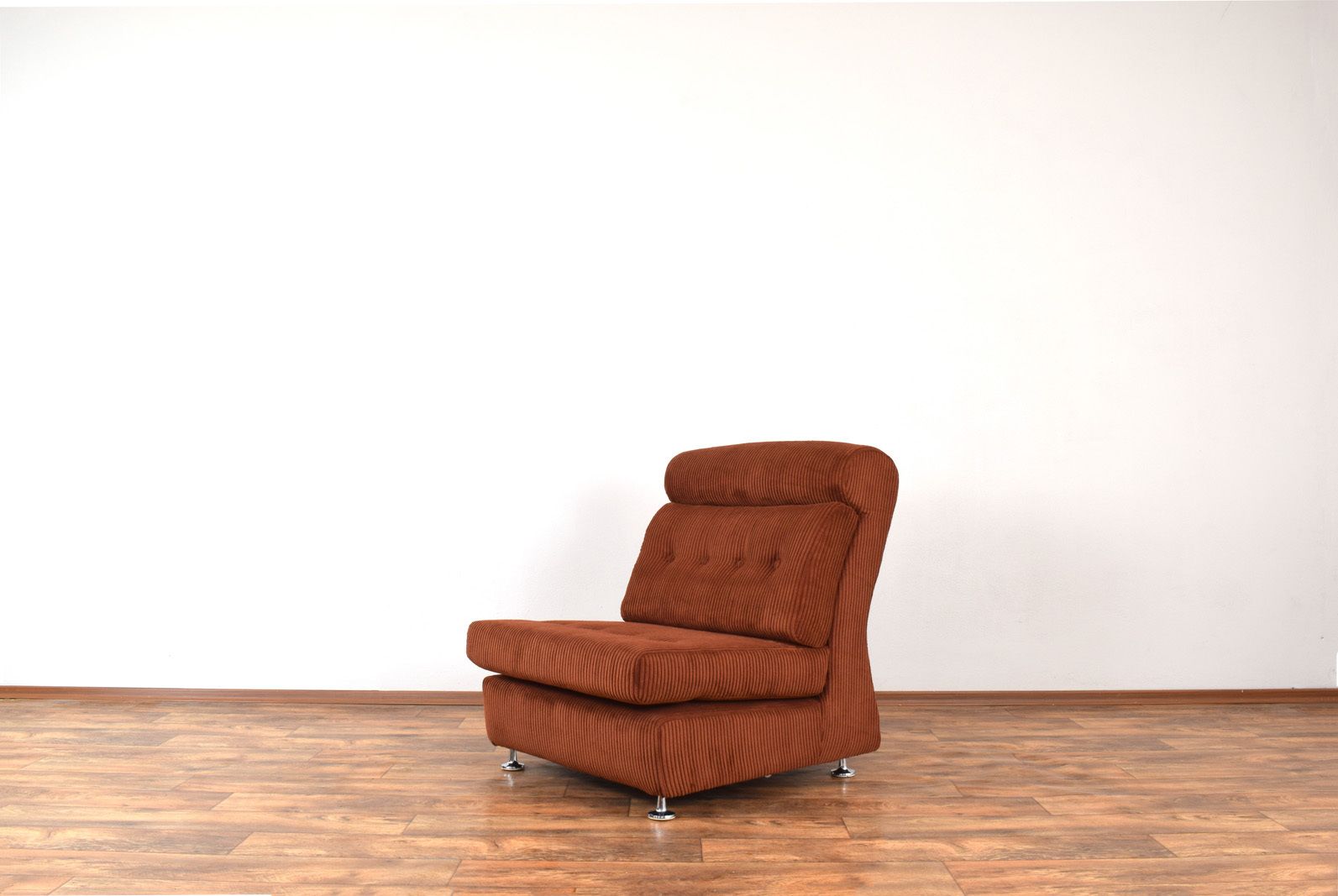 Mid Century Italian Lounge Chairs, 1970s, Set Of 2 photo buy