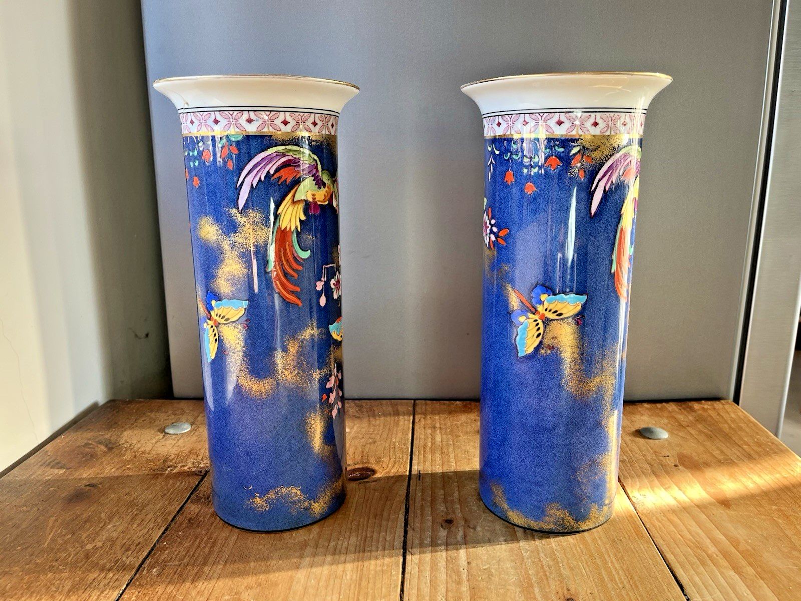 Superb Pair Of Art Deco Falcon Ware Parrot Butterfly Mantel Vases Carlton Style photo vinterior