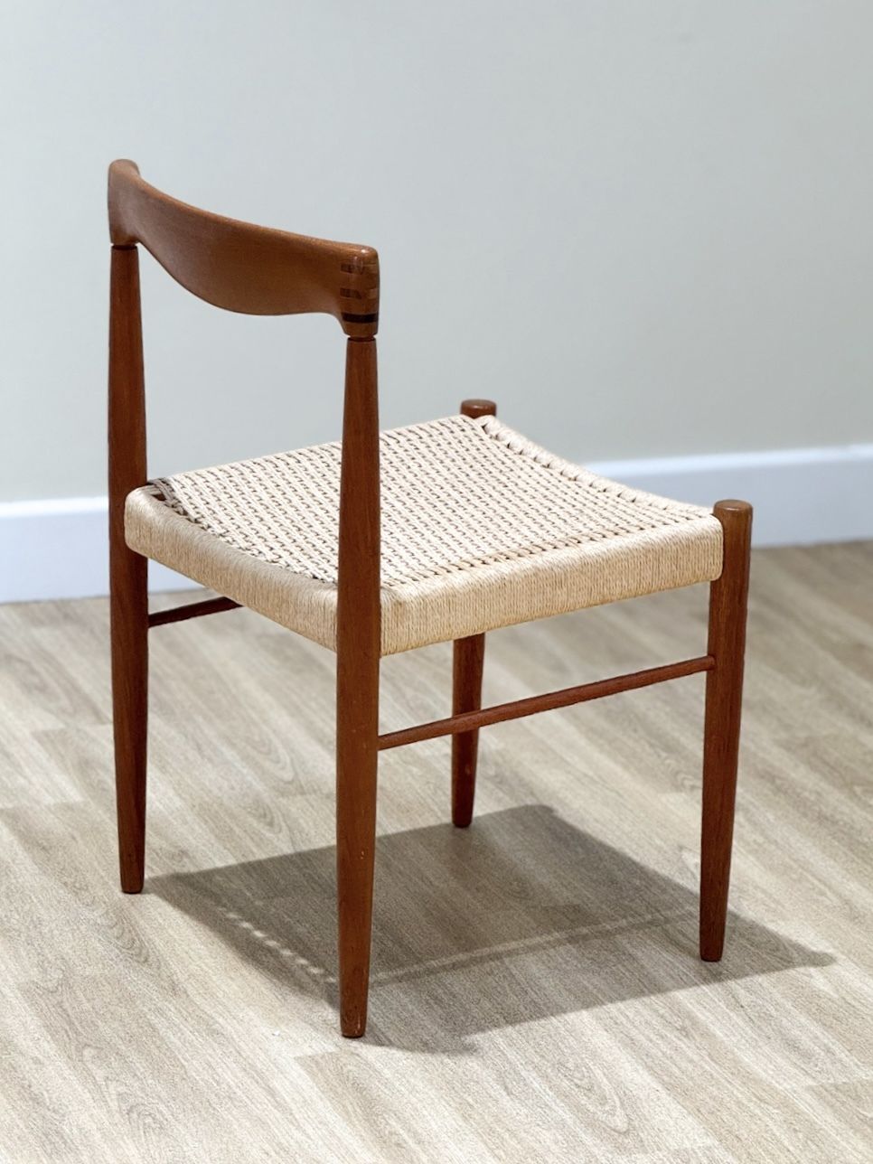 photo furniture Set Of Six Bramin Chairs In Paper Cord (By Henry Walter Klien)