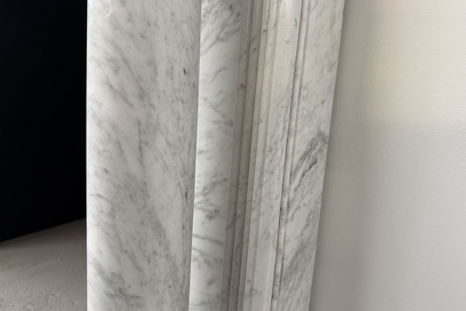 Home Fixtures Antique Georgian Pillared White Marble Fireplace Surround. photo