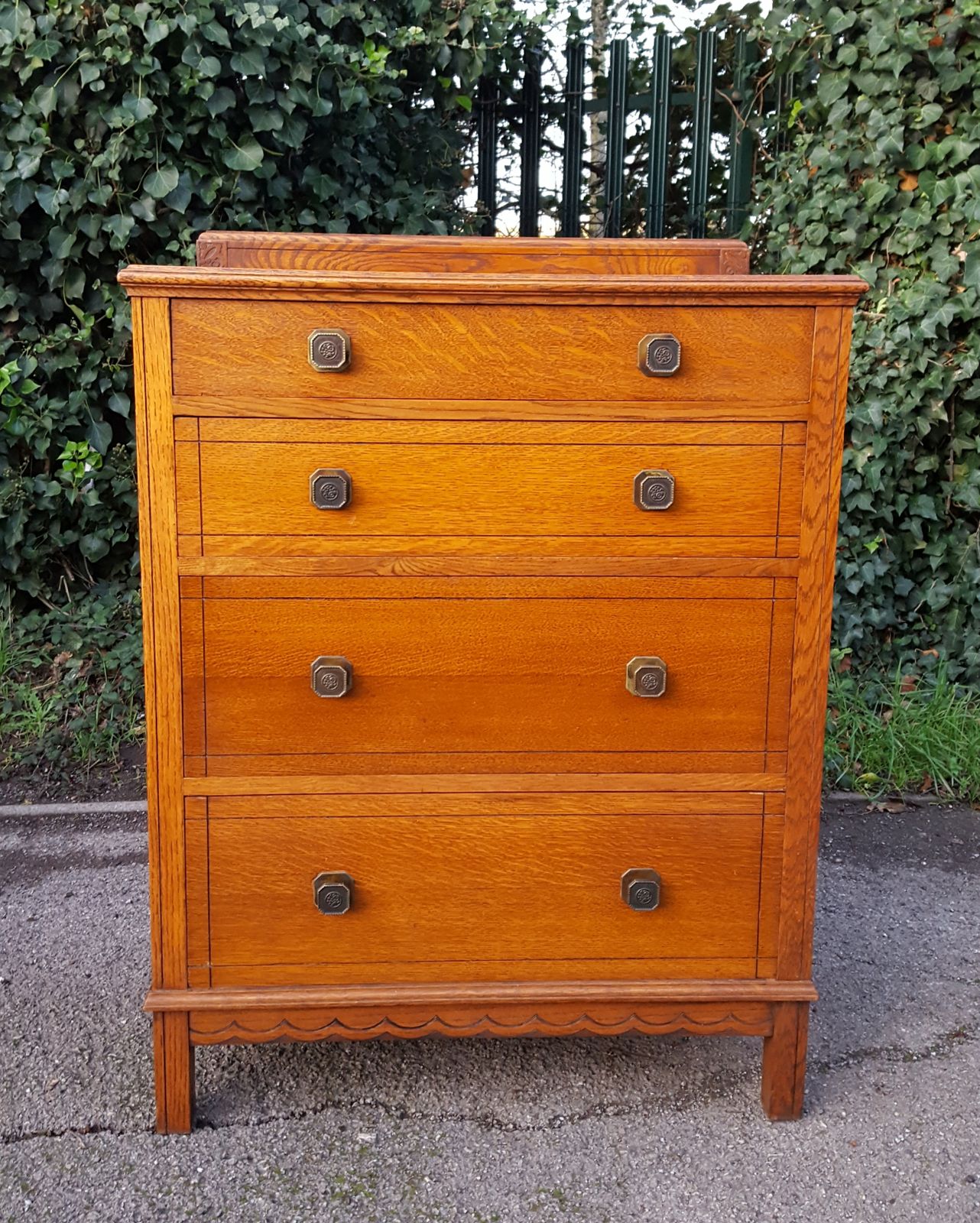 Heals Style Oak Chest Of Drawers photo vintage