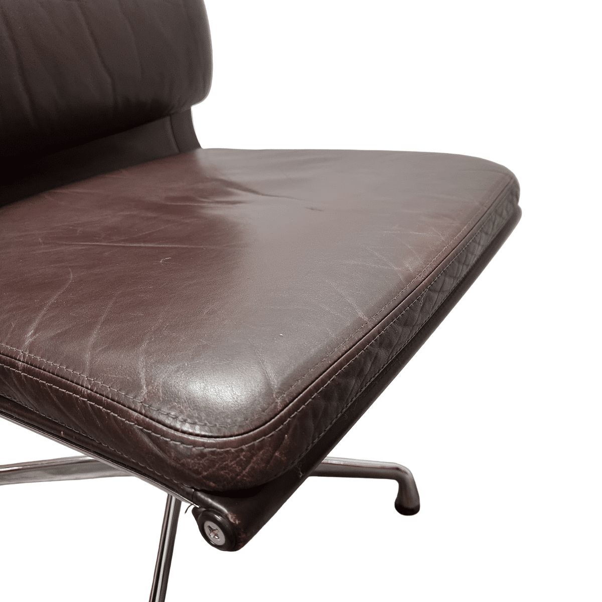 Ea206 Soft Pad Chair By Charles And Ray Eames For Herman Miller Vitra, 1970/80s photo for sale