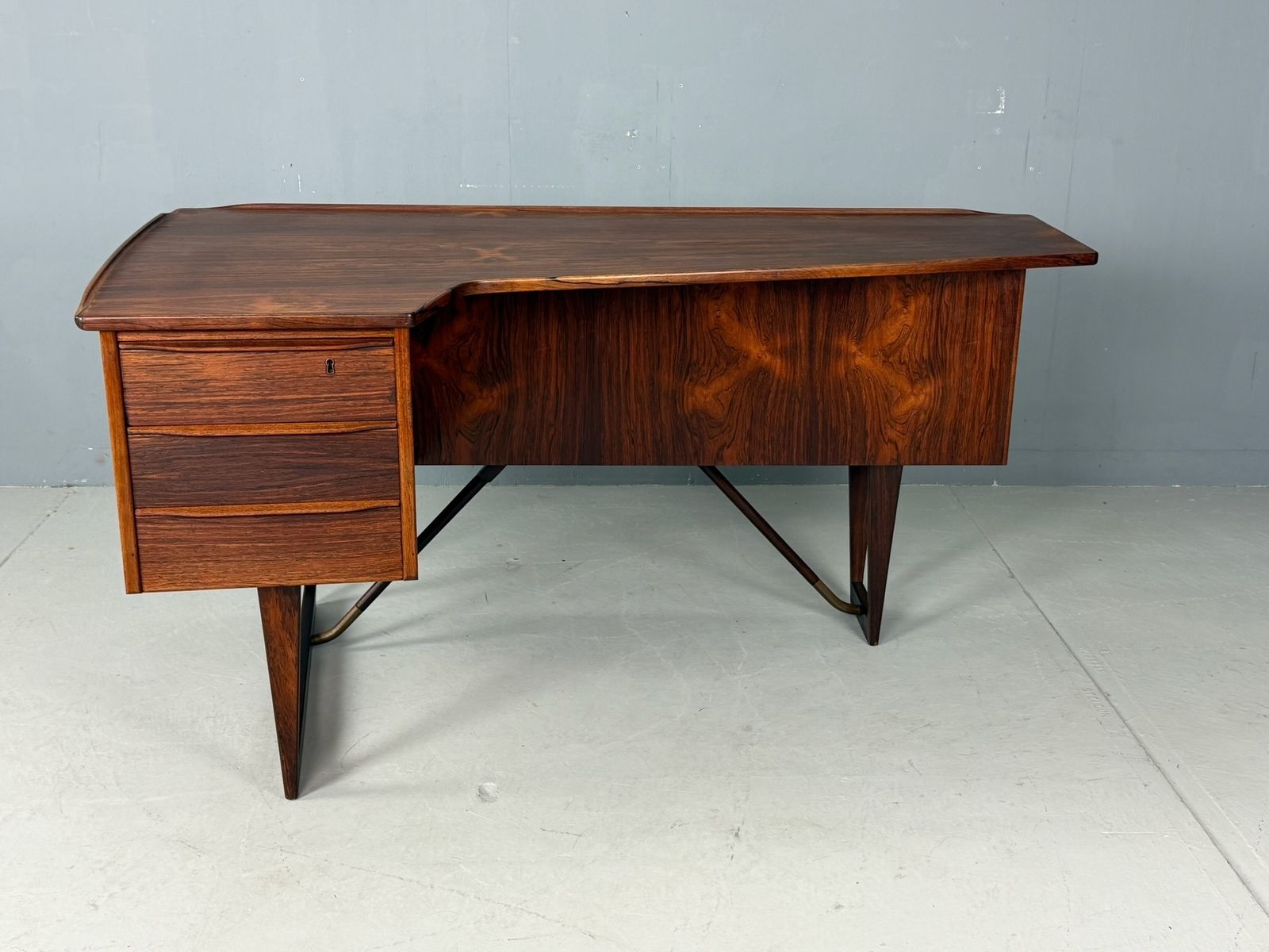 1960s Peter Løvig Nielsen 'Boomerang' Desk Hedensted Møbelfabrik photo for sale