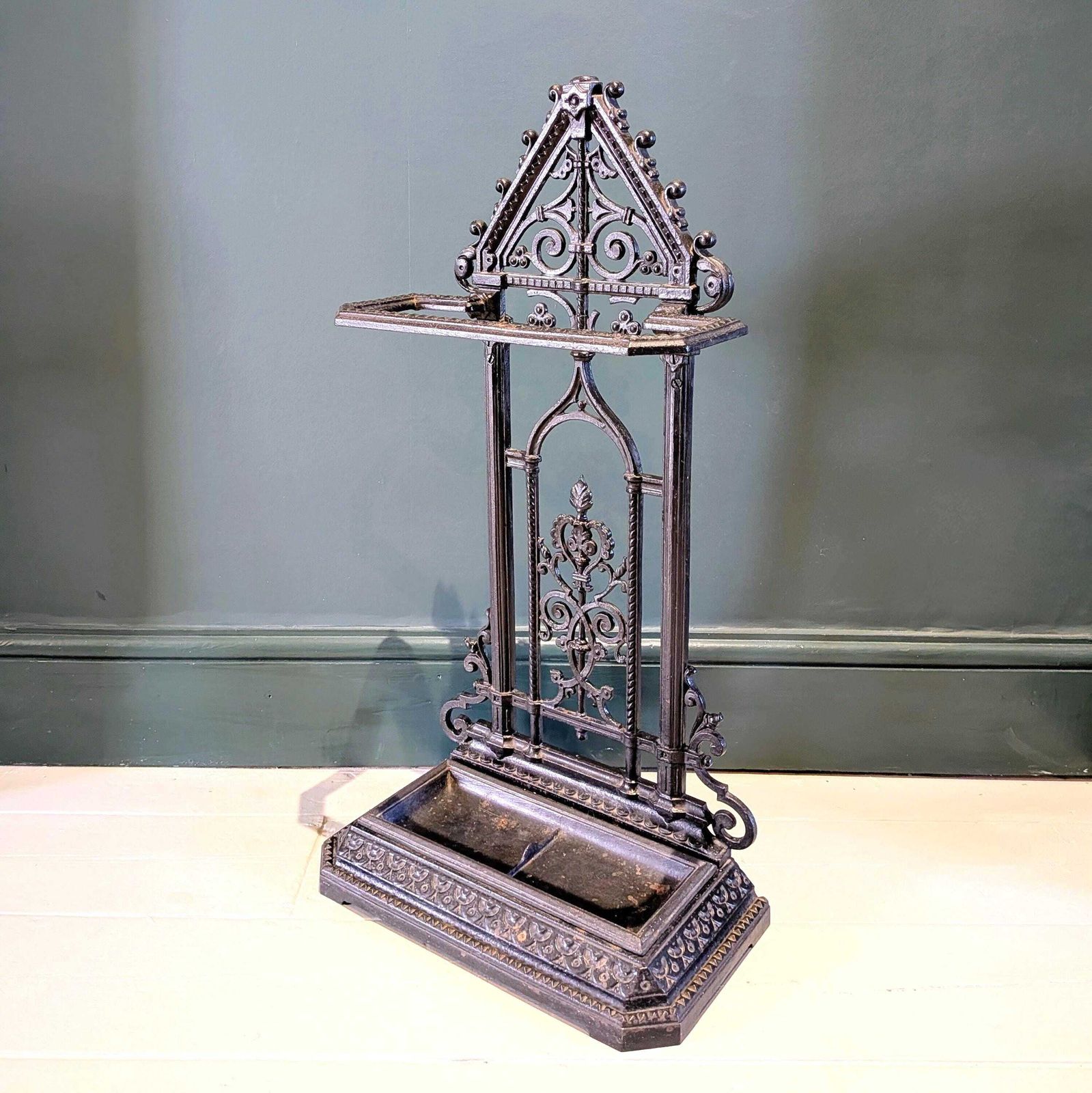 Victorian Cast Iron Umbrella Stand Or Stick Stand C1870 photo buy