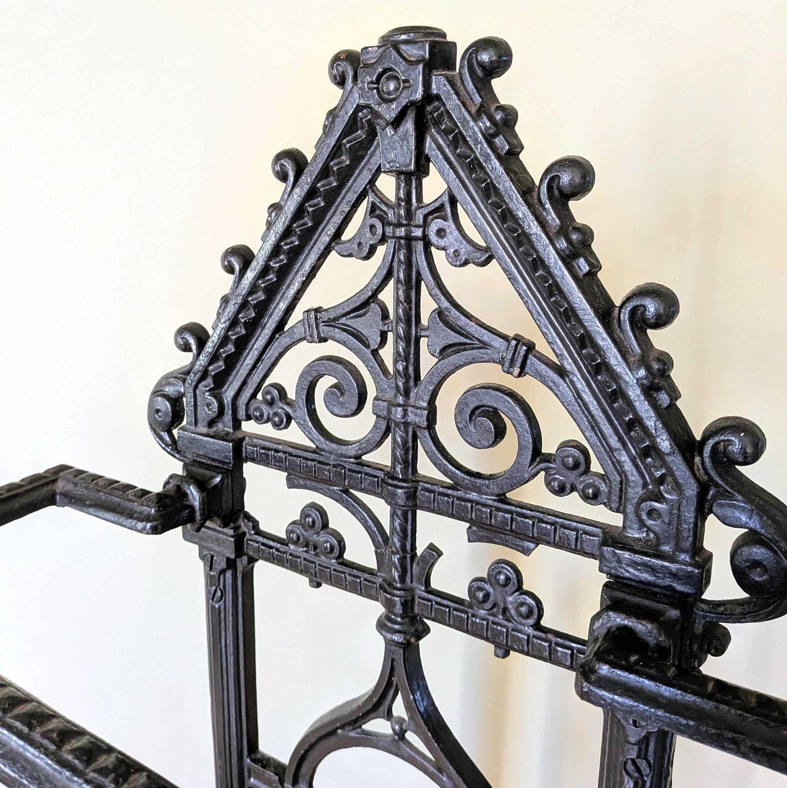 photo vinterior Victorian Cast Iron Umbrella Stand Or Stick Stand C1870