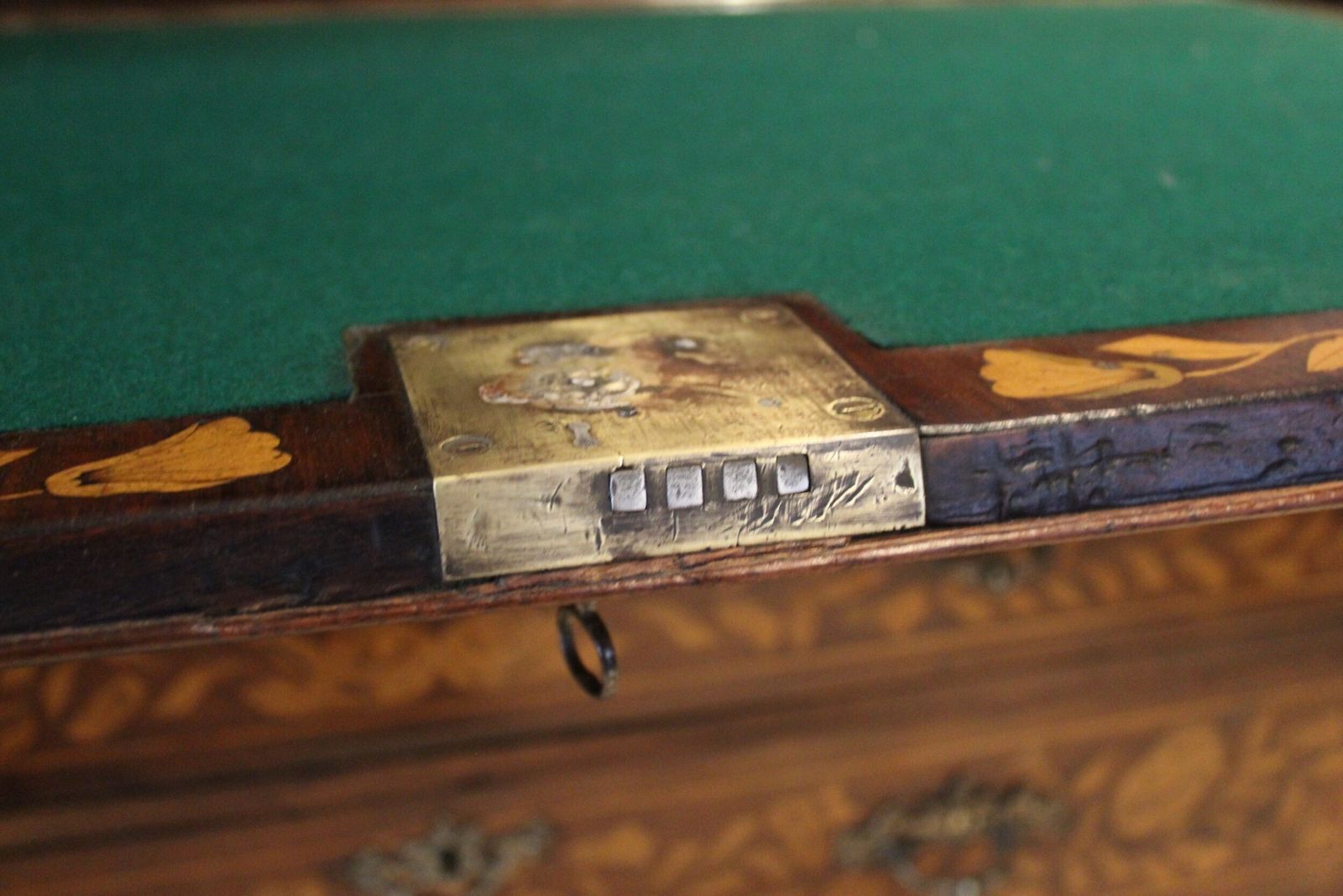 Furniture Bureau Stunning George III English Walnut Inlaid C1780 photo
