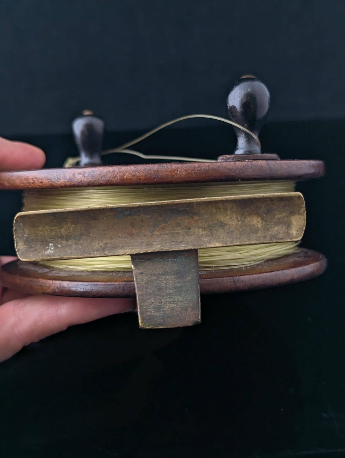 Large Antique Nottingham Style Fishing Reel, Walnut And Brass photo vintage