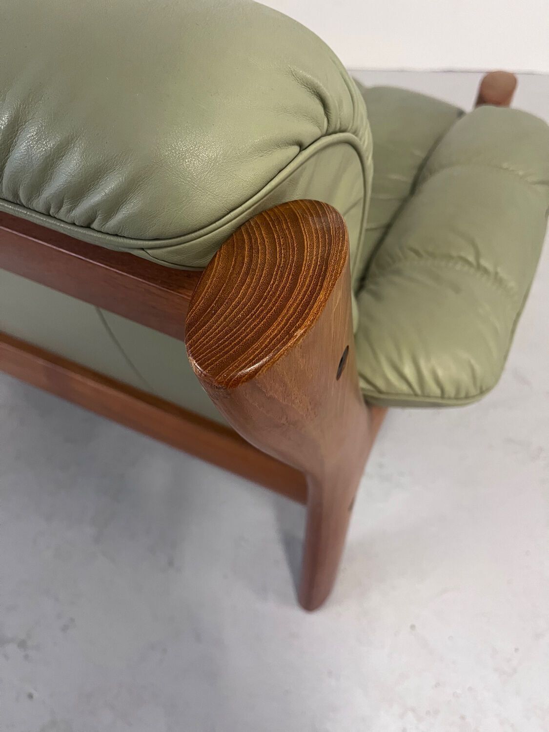 photo furniture Canapé En Cuir, Norvège Des Années 1980