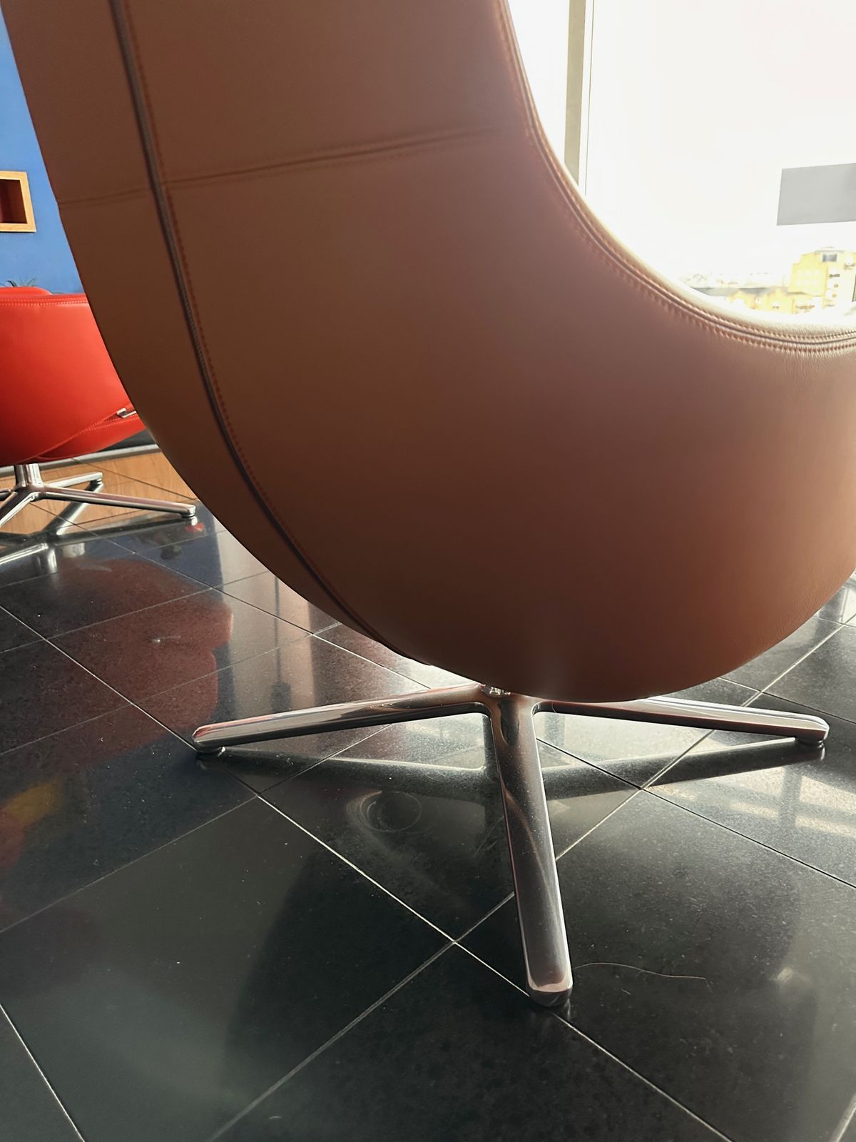3950.0 Grand Repos & Ottoman Antonio Citterio photo