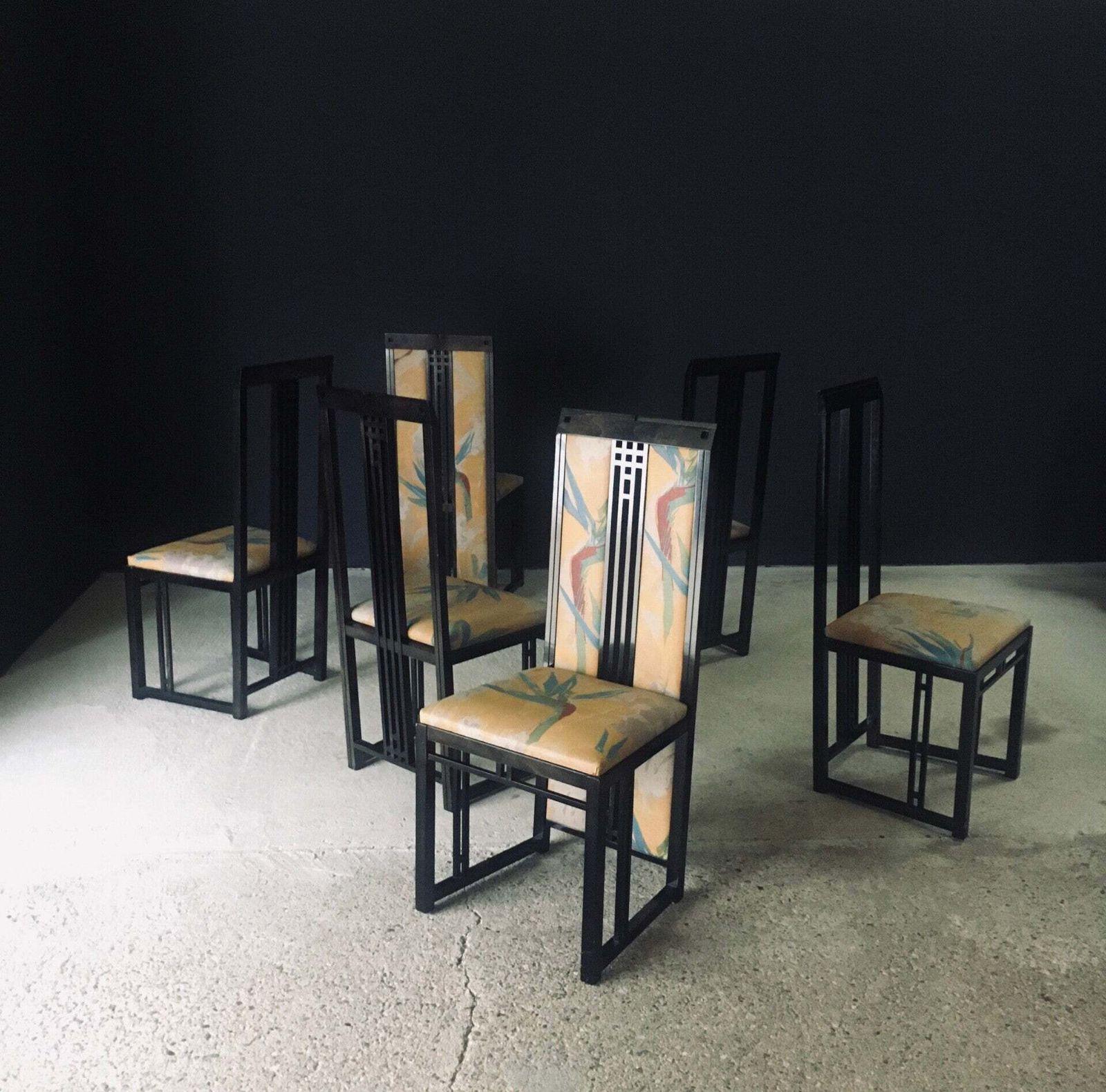 Postmodern Design 'Galaxy' Dining Chair Set By Umberto Asnago For Giorgetti, Italy 1980's