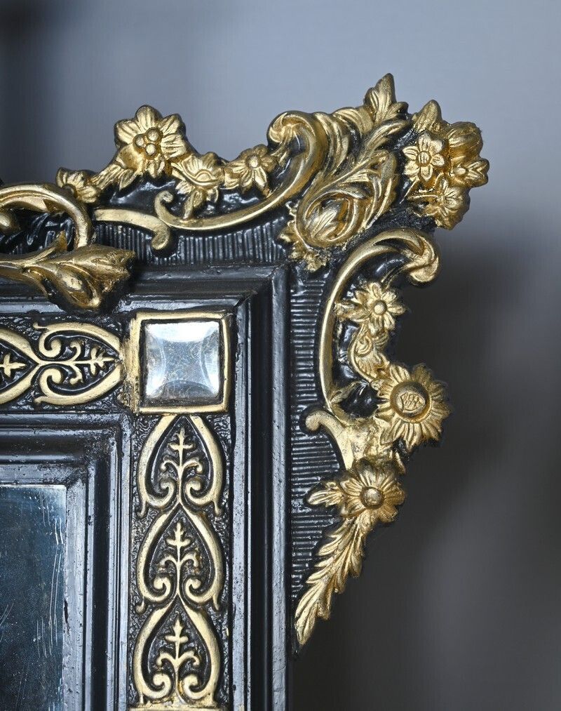 photo furniture Important Mirror With Pediment, Napoleon III Period – 2nd Half Of The 19th Century