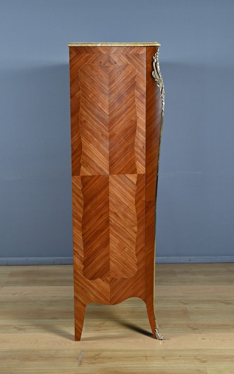 photo vintage Small Rosewood Marquetry Display Bookcase Louis XV Style – Early 20th Century