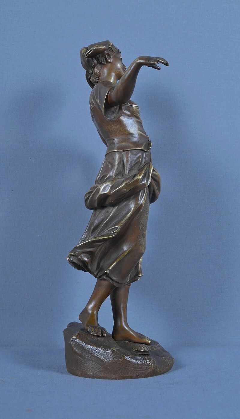 photo for sale Bronze Sculpture The Fisherwoman Signed H. Giraud – Part 2 19th Century