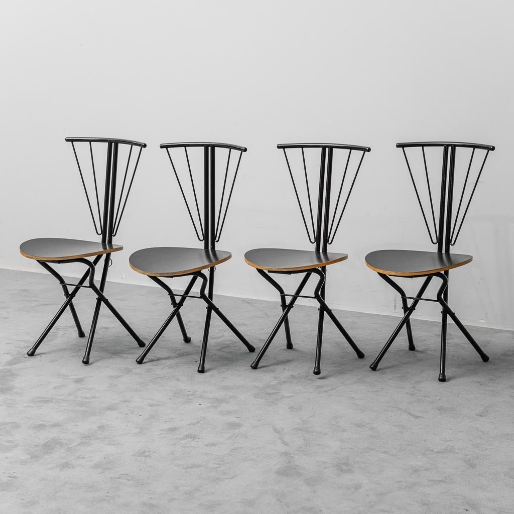 Set Of 4 Vintage 1970s Metal And Wood Folding Chairs