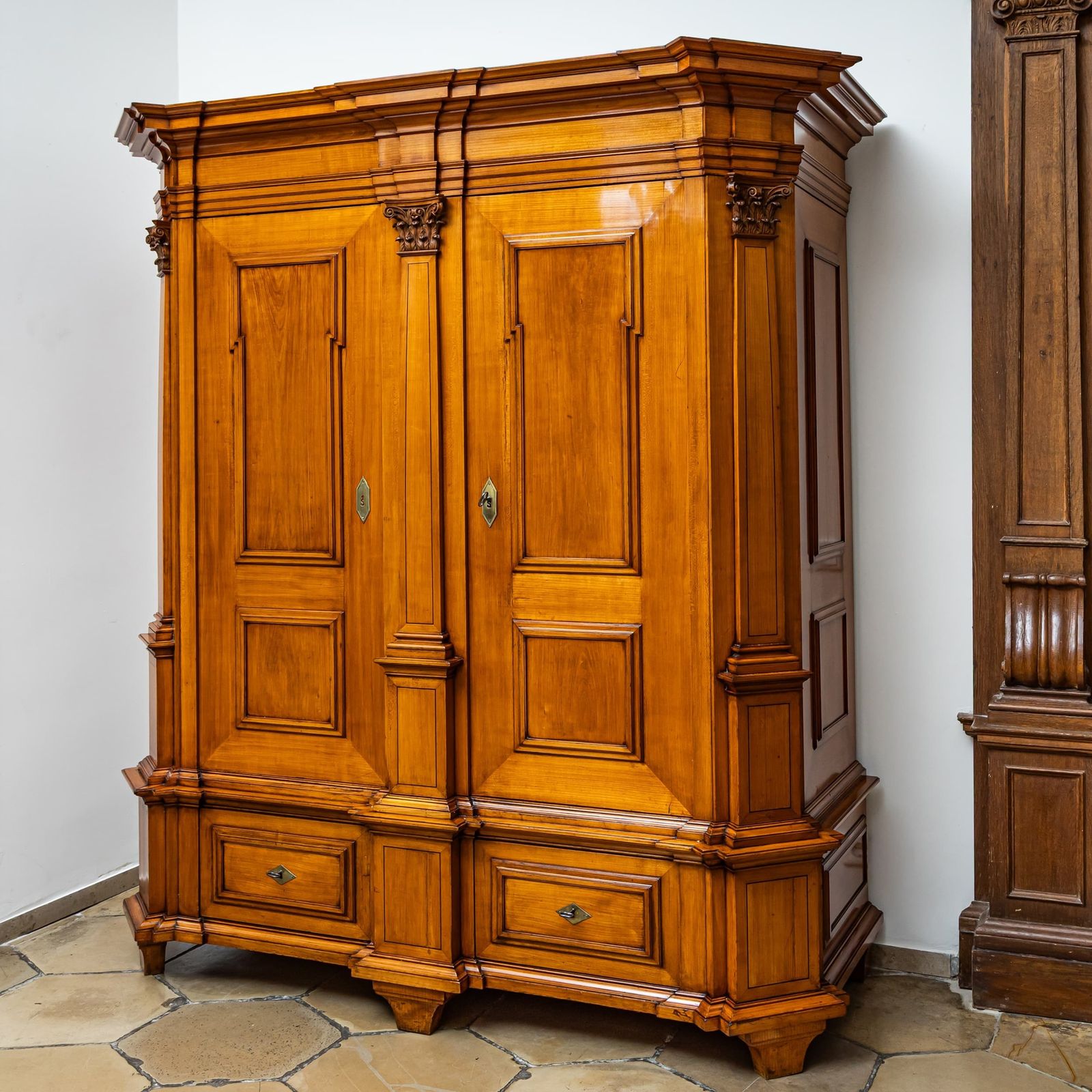 Louis XVI Style Hall Cabinet, Leipzig, Early 19th Century photo vinterior