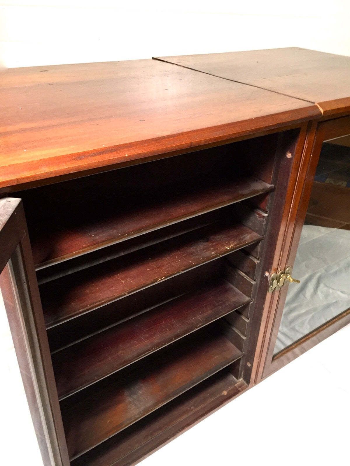 photo vinterior Antique Haberdashery Shop Display Cabinet / Glazed Fronted Drawers Storage C1900