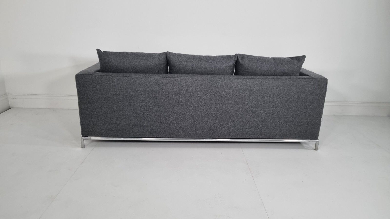 photo vintage Bb Italia George 3 Seater Sofa In Charcoal Wool Impeccable Condition