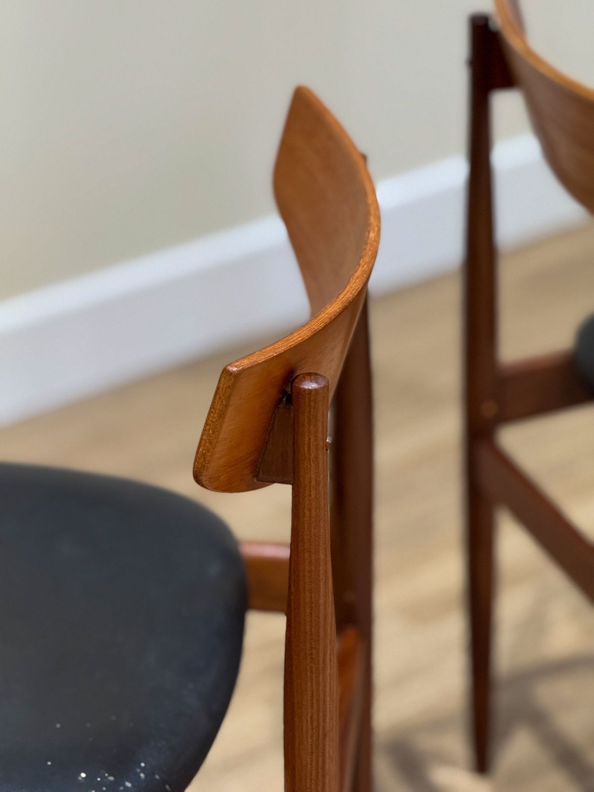 G Plan Dinig Chairs (By Koford Larsen Set Of 5) photo buy