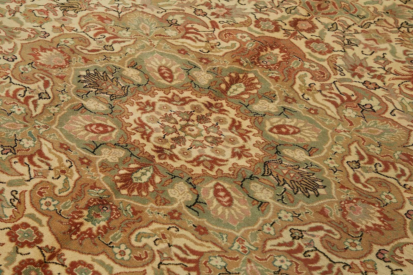 7x10 Hand Knotted Turkish Wool Rug photo 840.0