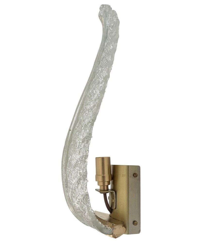 Lighting A Pair Of Art Deco 1940s Barovier & Toso Murano Glass Feather Wall Sconces photo