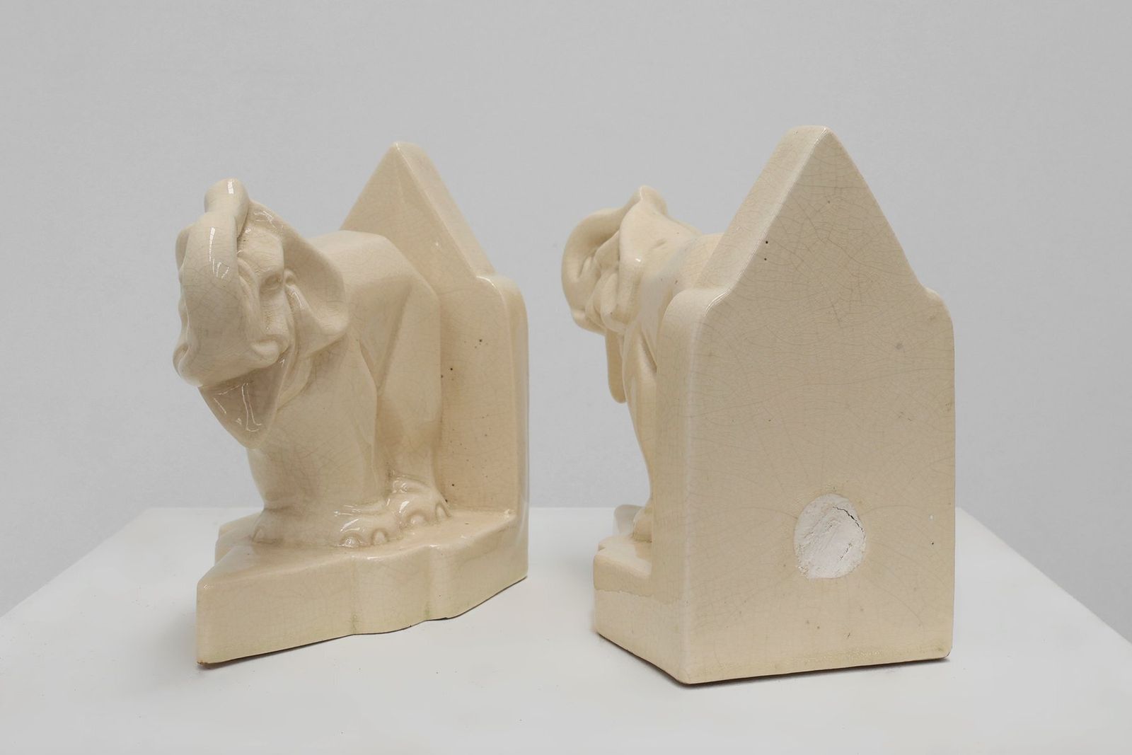 Art Deco French Ceramic Bookends In Elephant Motif, 1930s, Set Of 2 photo 894.0