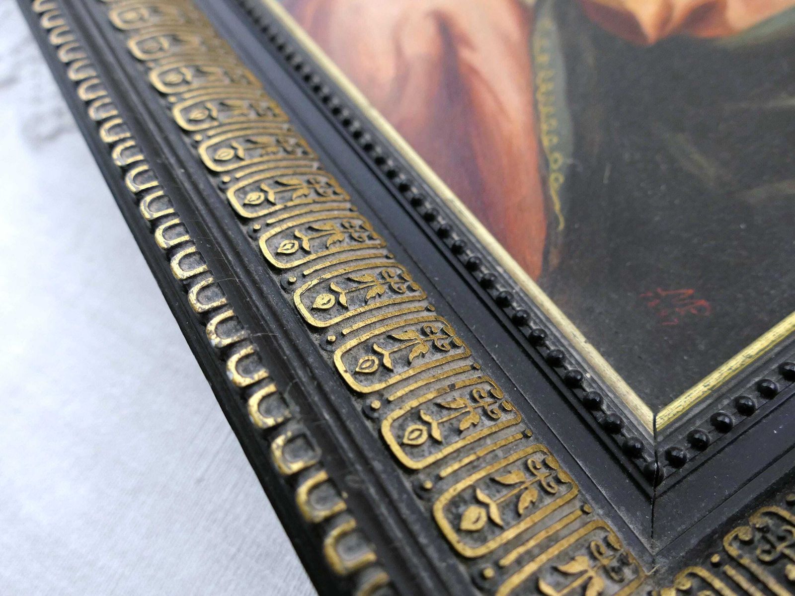 photo furniture Antique 19th Century French Framed Oil Painting Of Virgin Mary With Child, Handpainted Religious Picture From France Our Lady And Baby Jesus