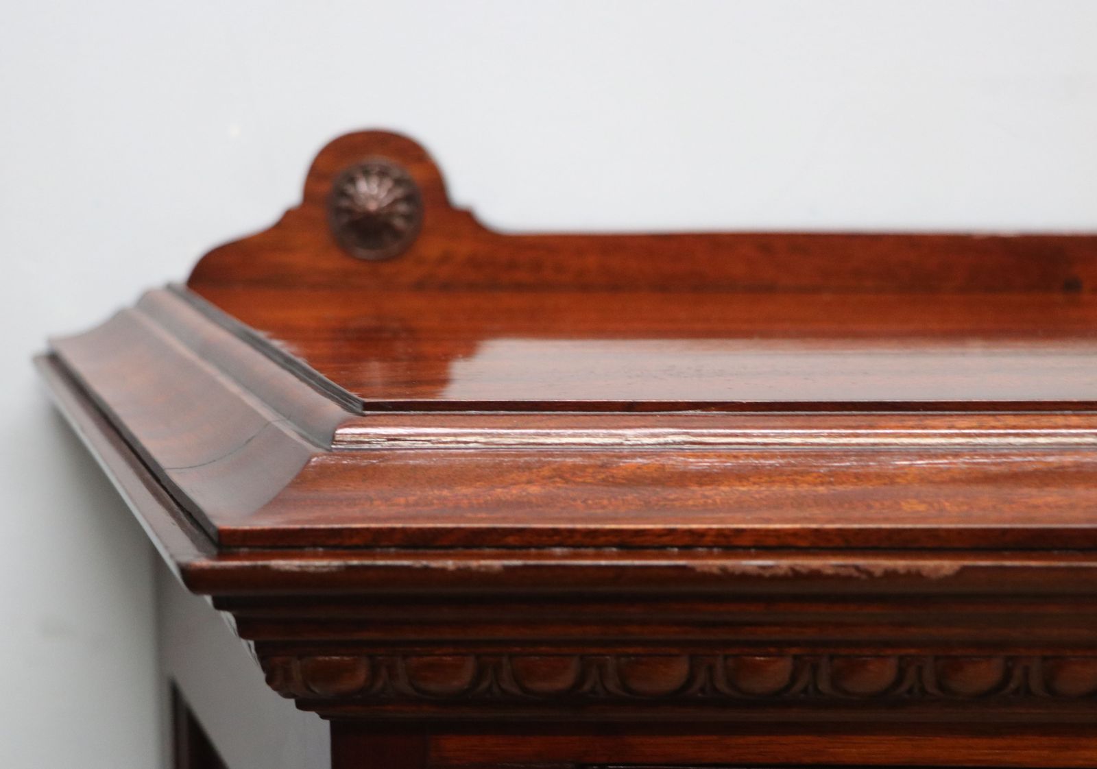 A Top Quality Late 19th Century Solid Mahogany Display Cabinet, Later Hand Sign Written For Robert West Gunsmith. photo buy