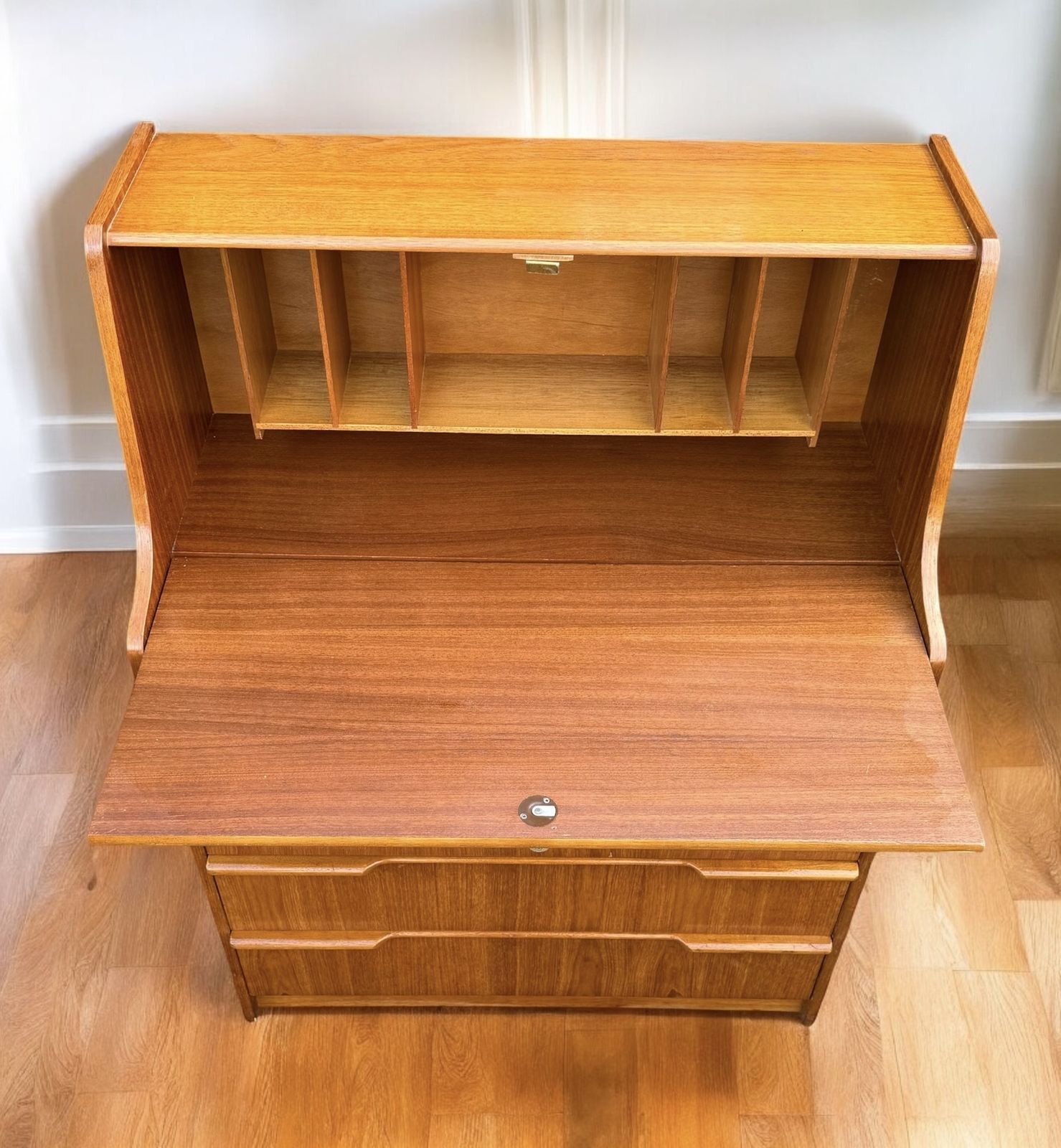 Mid Century Teak Desk, Early 20th Century photo Furniture