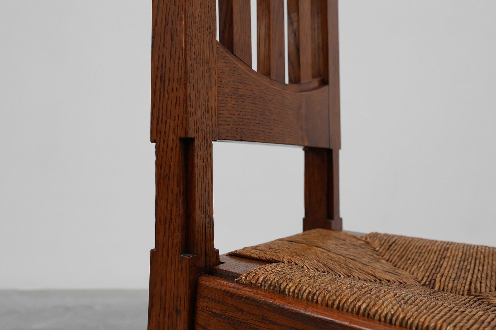 photo vinterior Early Art Deco Oak & Wicker Dining Chairs, Belgium, 1915, Set Of 4