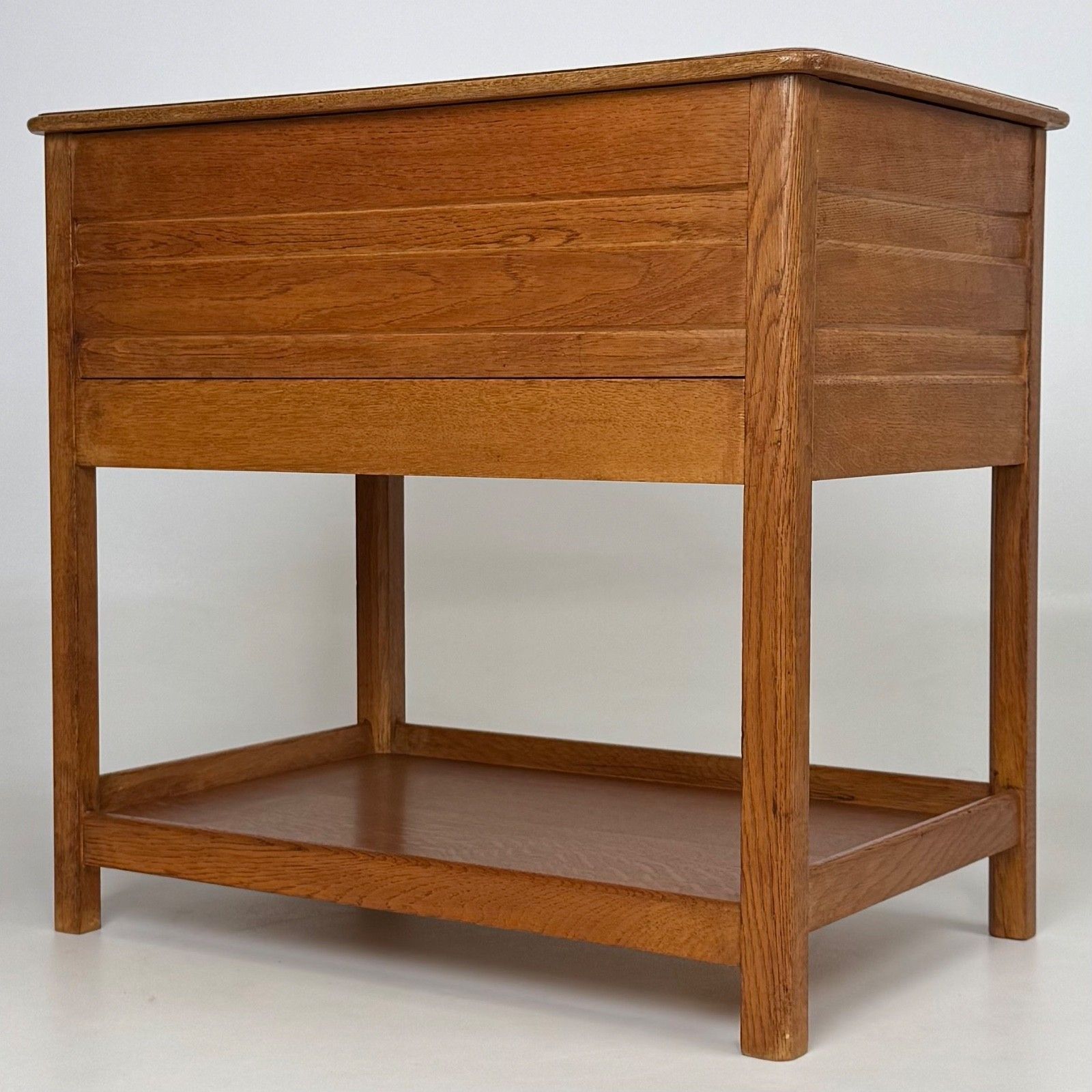 Antique 20th Century Good Quality Storage Box On Stand In Oak photo for sale