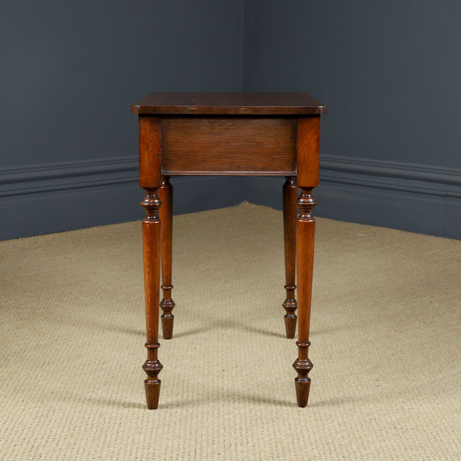 Small English Victorian Oak Occasional Side Table / Bedside  / Nightstand (Circa 1900) photo 475.0