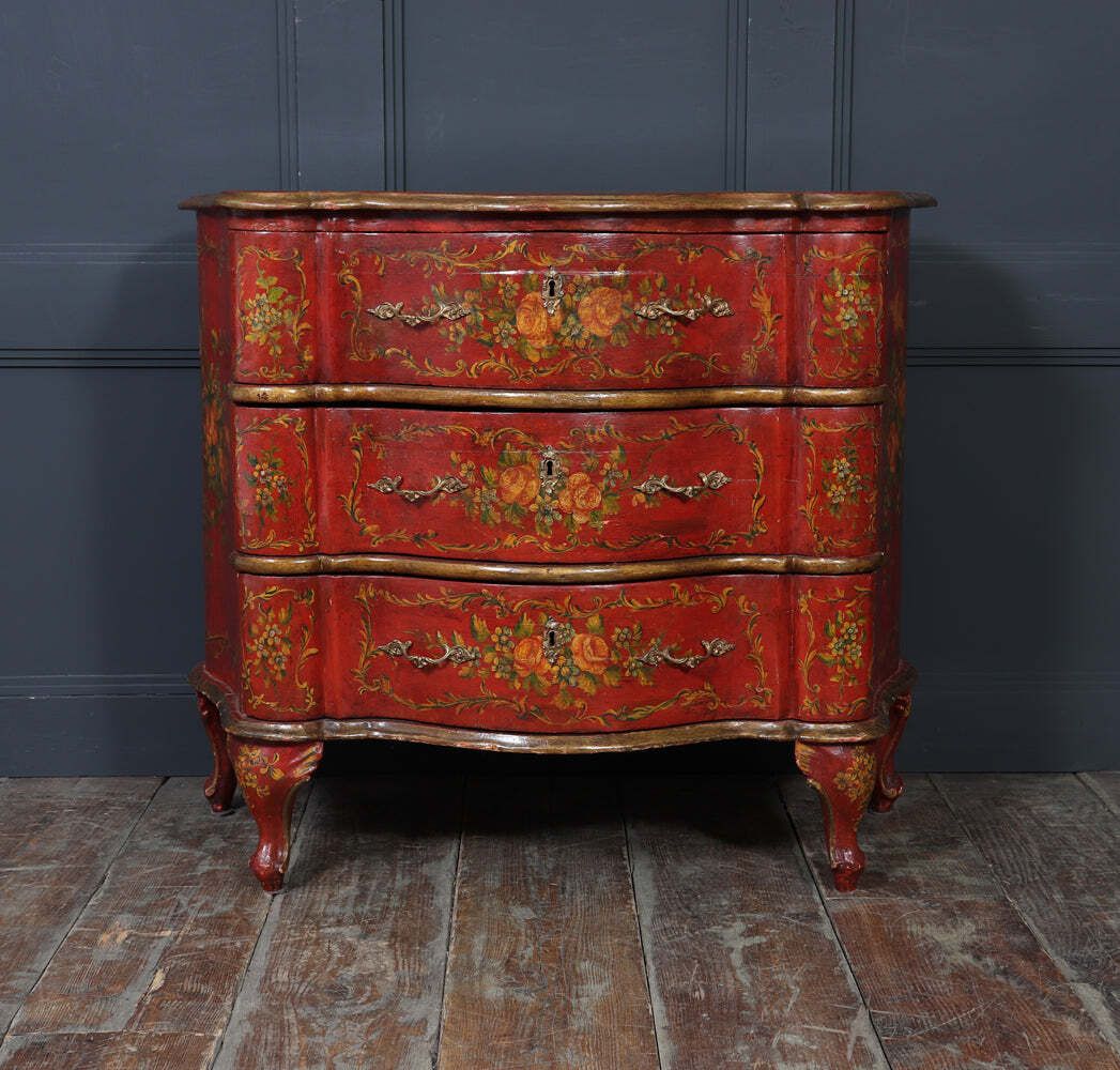 Italian Painted 'Lacca Povera' Commode, 19th Century photo vinterior