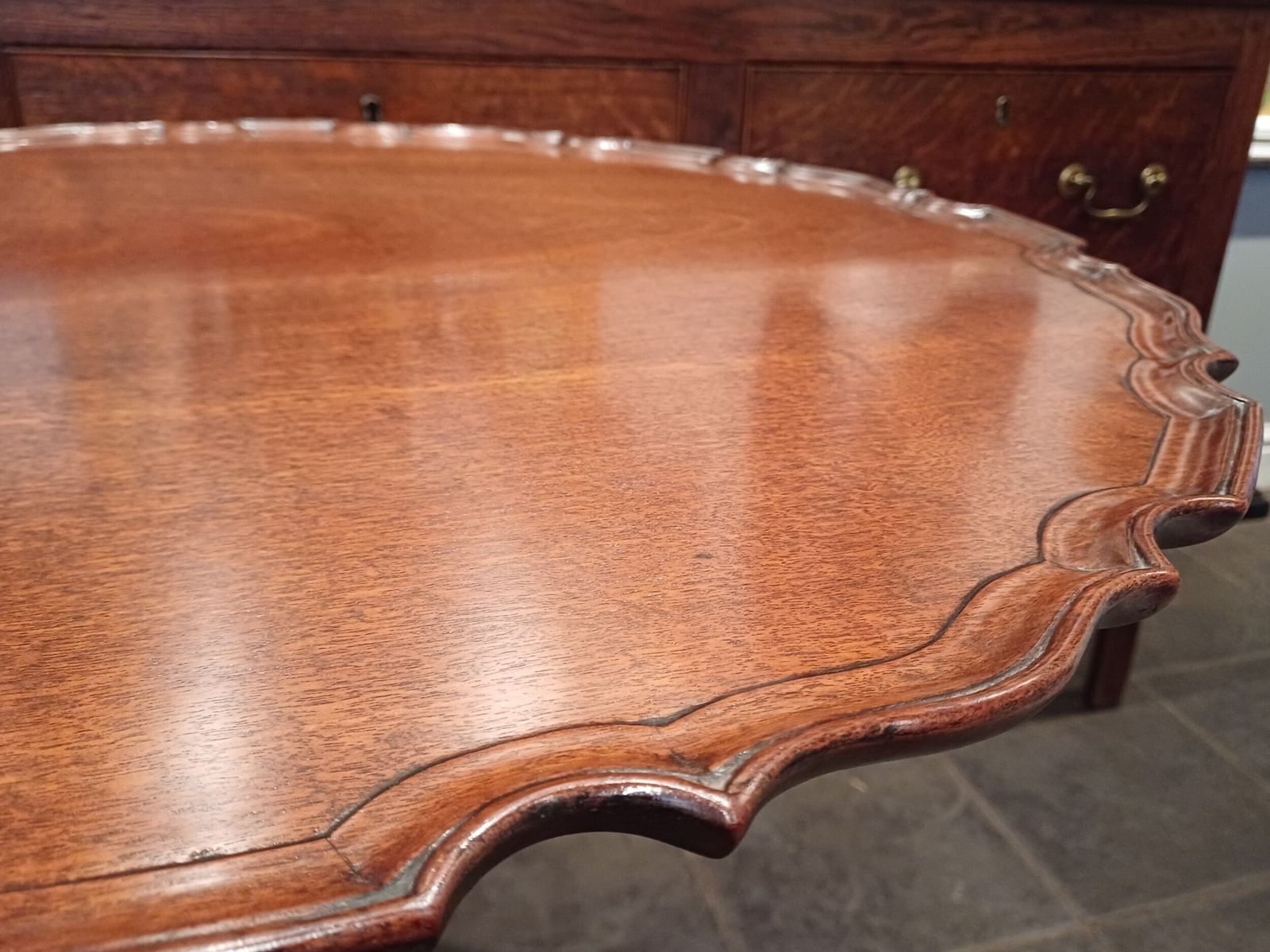 Beautiful 18th Century Mahogany Piecrust Birdcage Tripod Centre Table photo vinterior