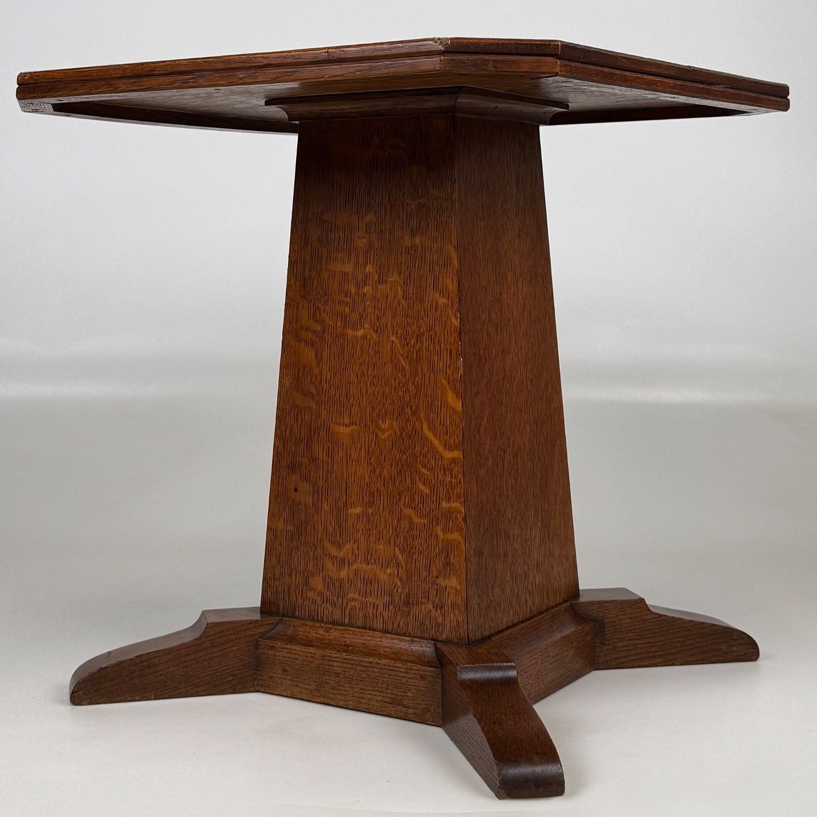Antique 20th Century Good Quality Side Table In Oak photo furniture