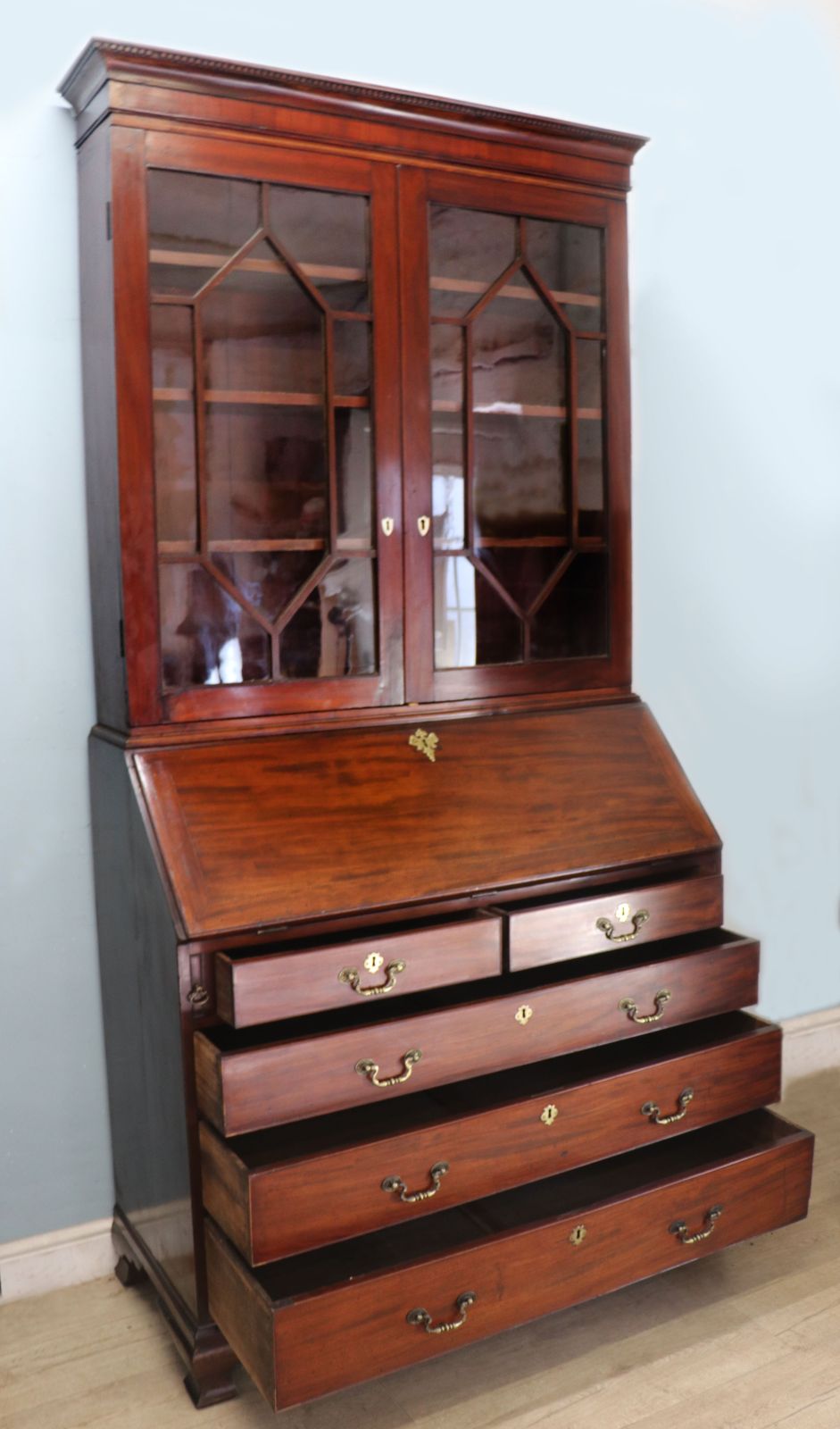 This Lovely Quality Late18th Or Early 19th Century Mahogany Bureau Bookcase. photo vintage