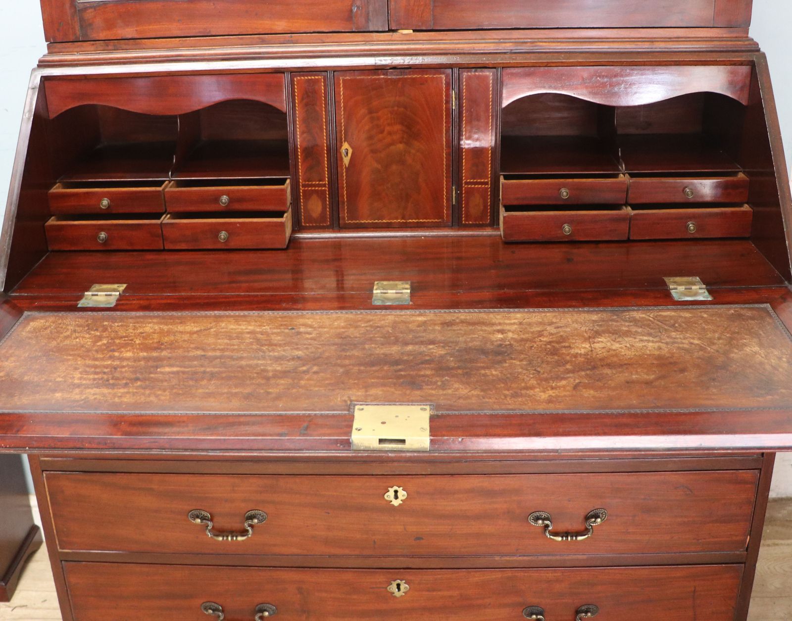 photo buy This Lovely Quality Late18th Or Early 19th Century Mahogany Bureau Bookcase.