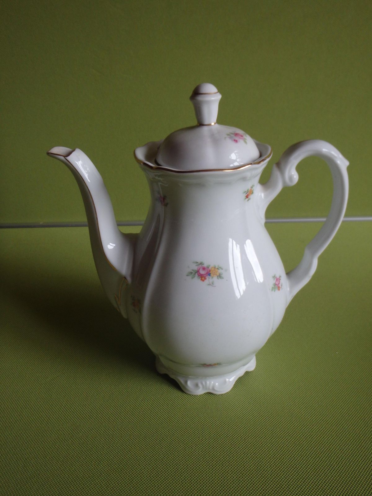 1960thies Bavaria Teaset For 6 Cups And Plates And Tea Pot With Charming Flowers photo for sale