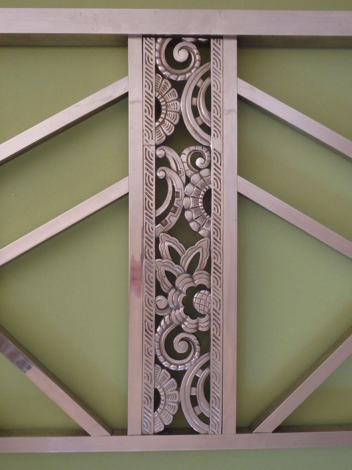 2230.0 Geometrical Spanish Art Deco Nickel Bed Head And Foot Part With Floral Ornaments photo