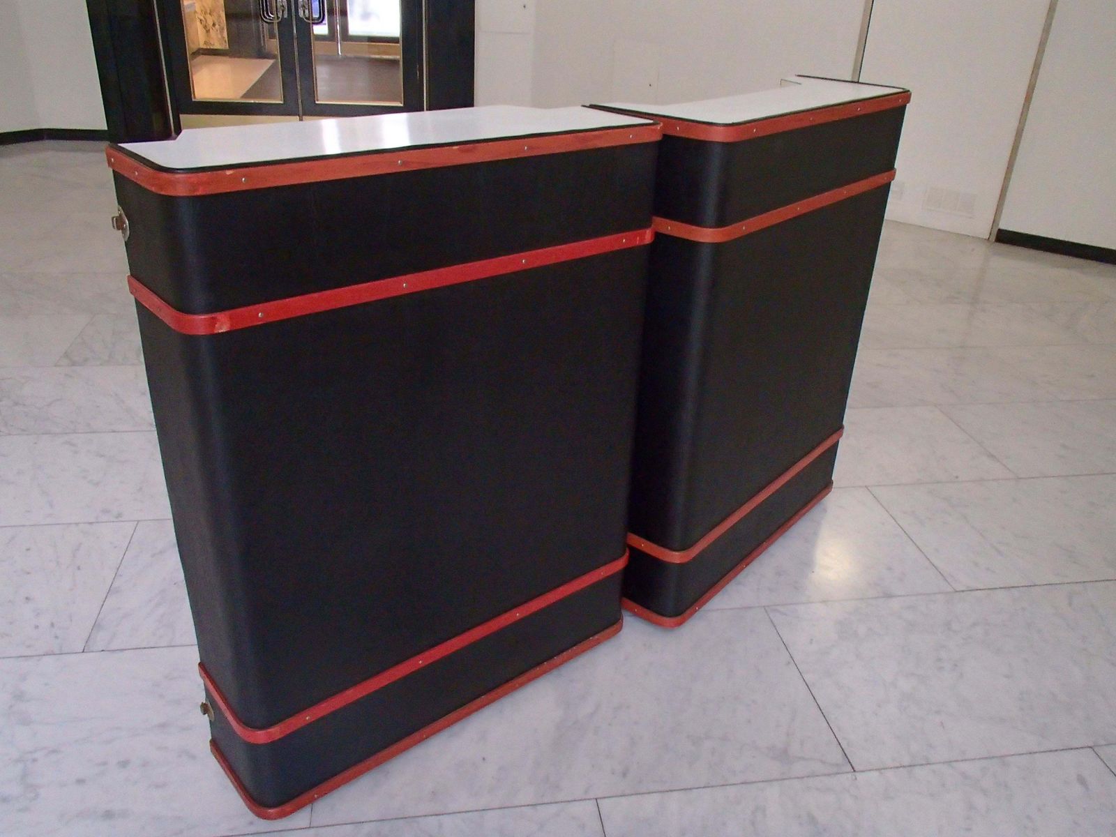 Furniture Modern Trunk Bar Black And Red With Sink Inside On Wheels photo
