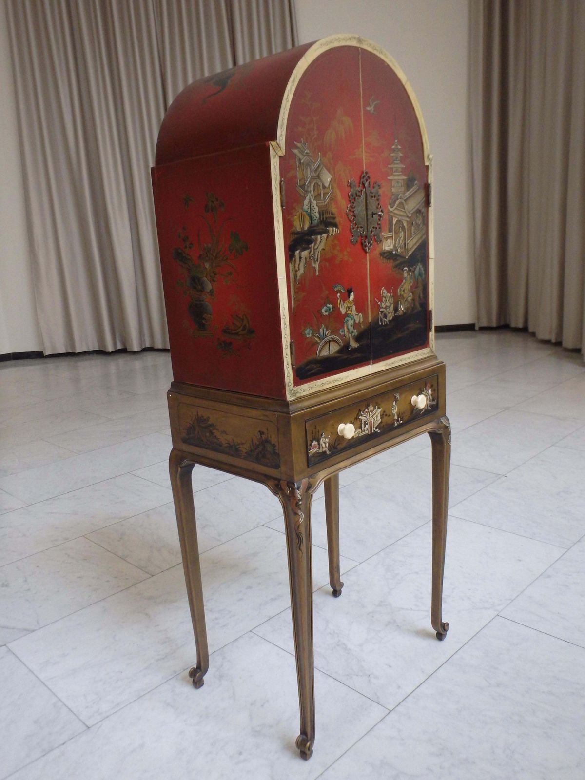 1920 Elegant Japonisem Red And Gold Dry Bar With Sculpted Figures And Pagodes photo furniture