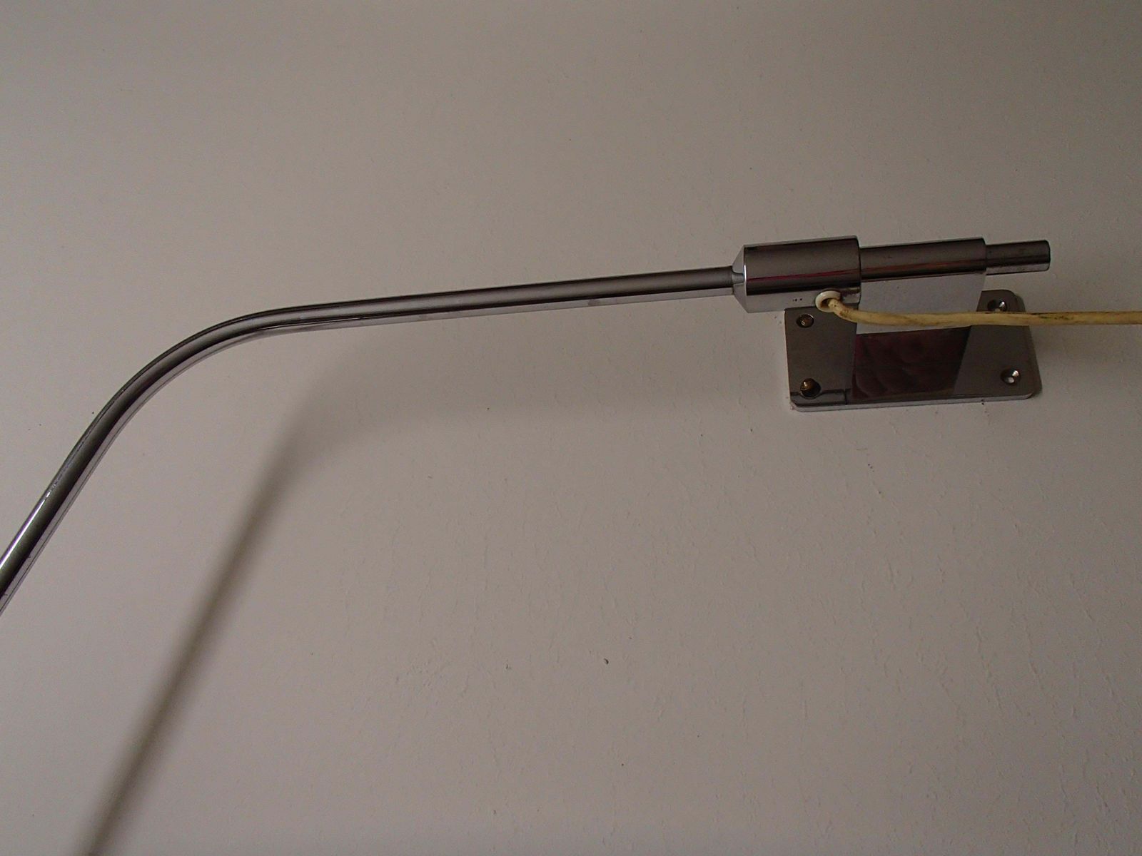 Mid Century Modern Desk Or Reading Wall Light Movable Chrome Arm And Black Shade photo vintage