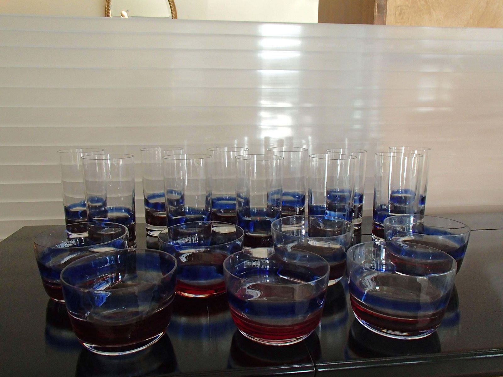Mid Century Seven Cups And 11 Water, Long Drink Glasses Red Blue Fulvio Bianconi photo vinterior