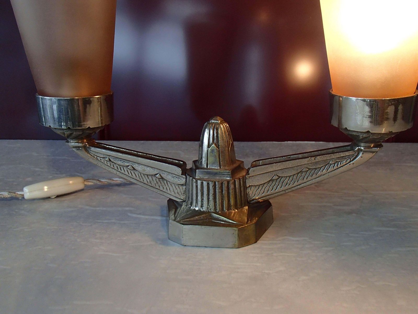 photo for sale Elegant 1920s Table Lampe Pale Rose Frosted Glass Bronze Nickeled