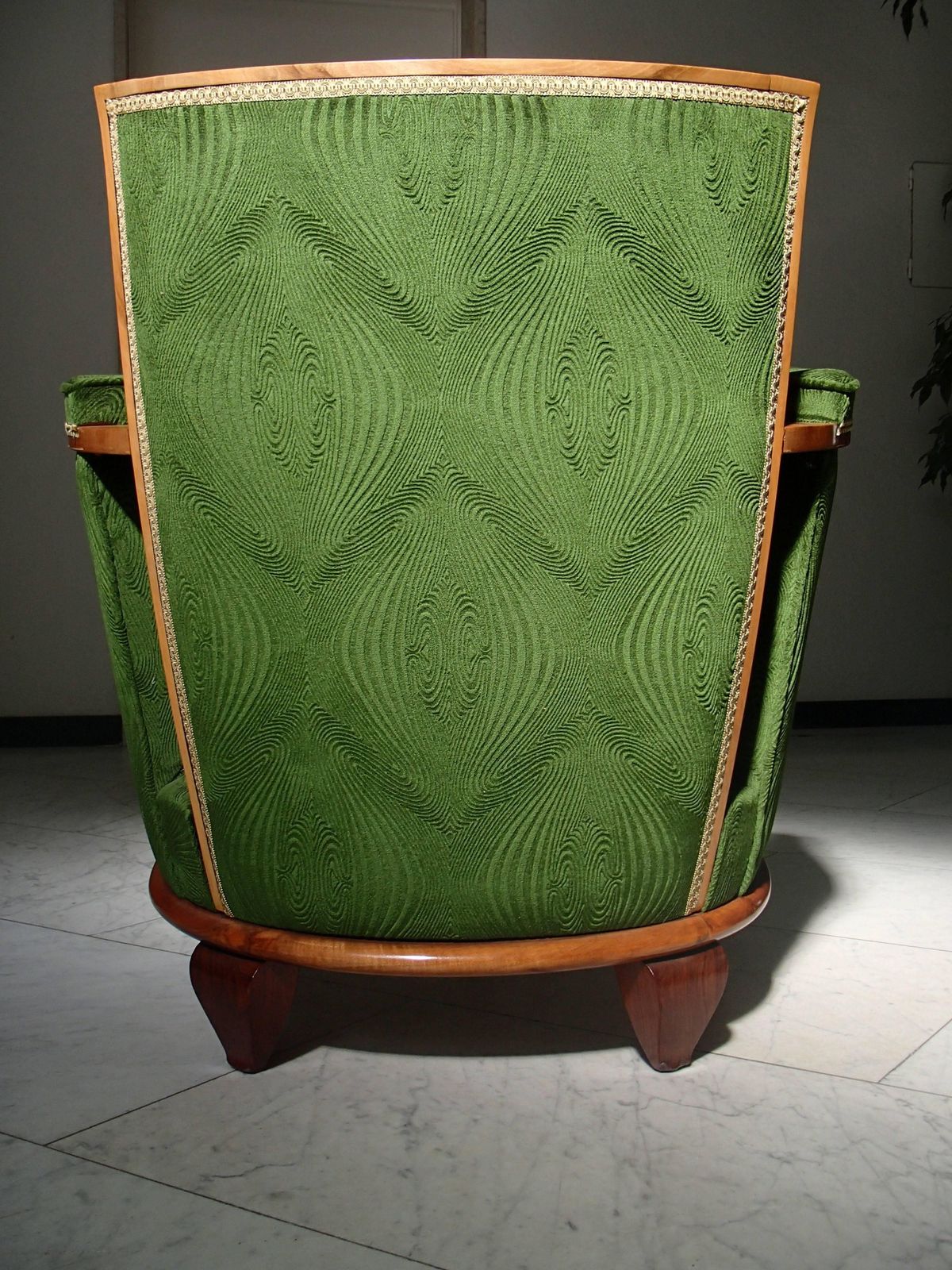 Art Deco Green Velours Three Seat Sofa With Two Armchairs "Merkt" photo vinterior