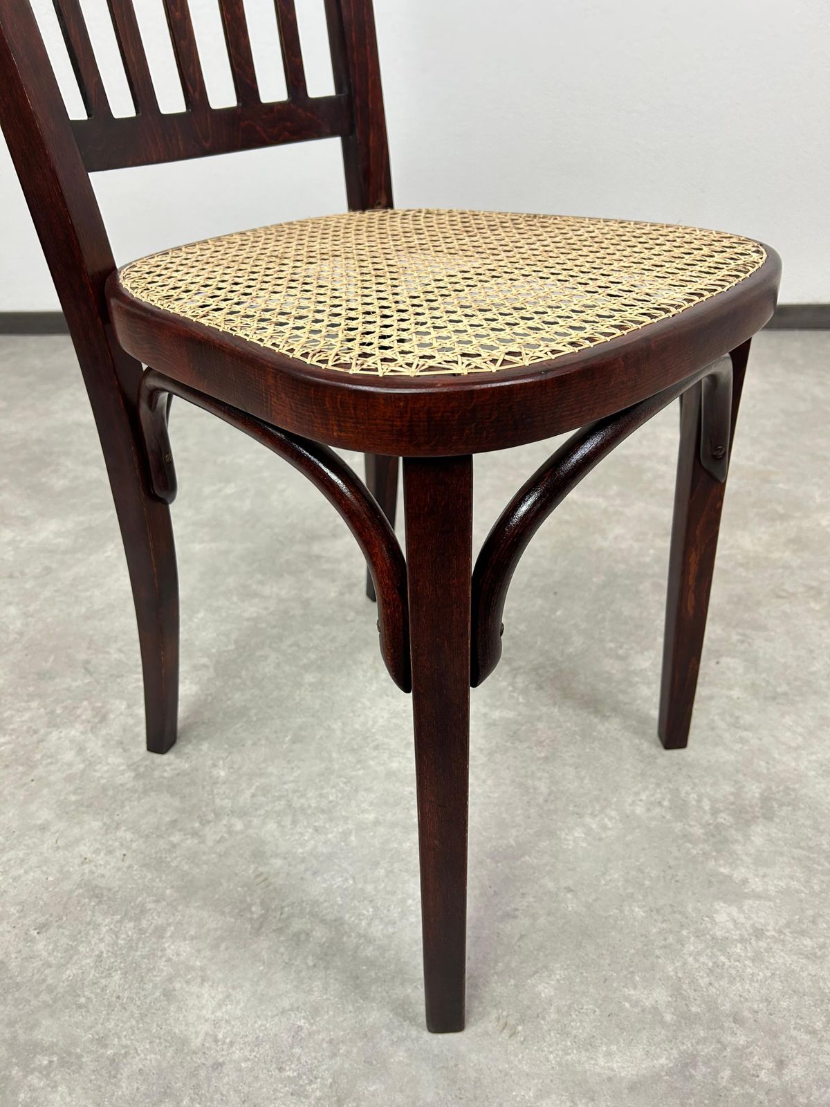photo furniture Dining Room Chair No.234 By Otto Wagner For J&J Kohn